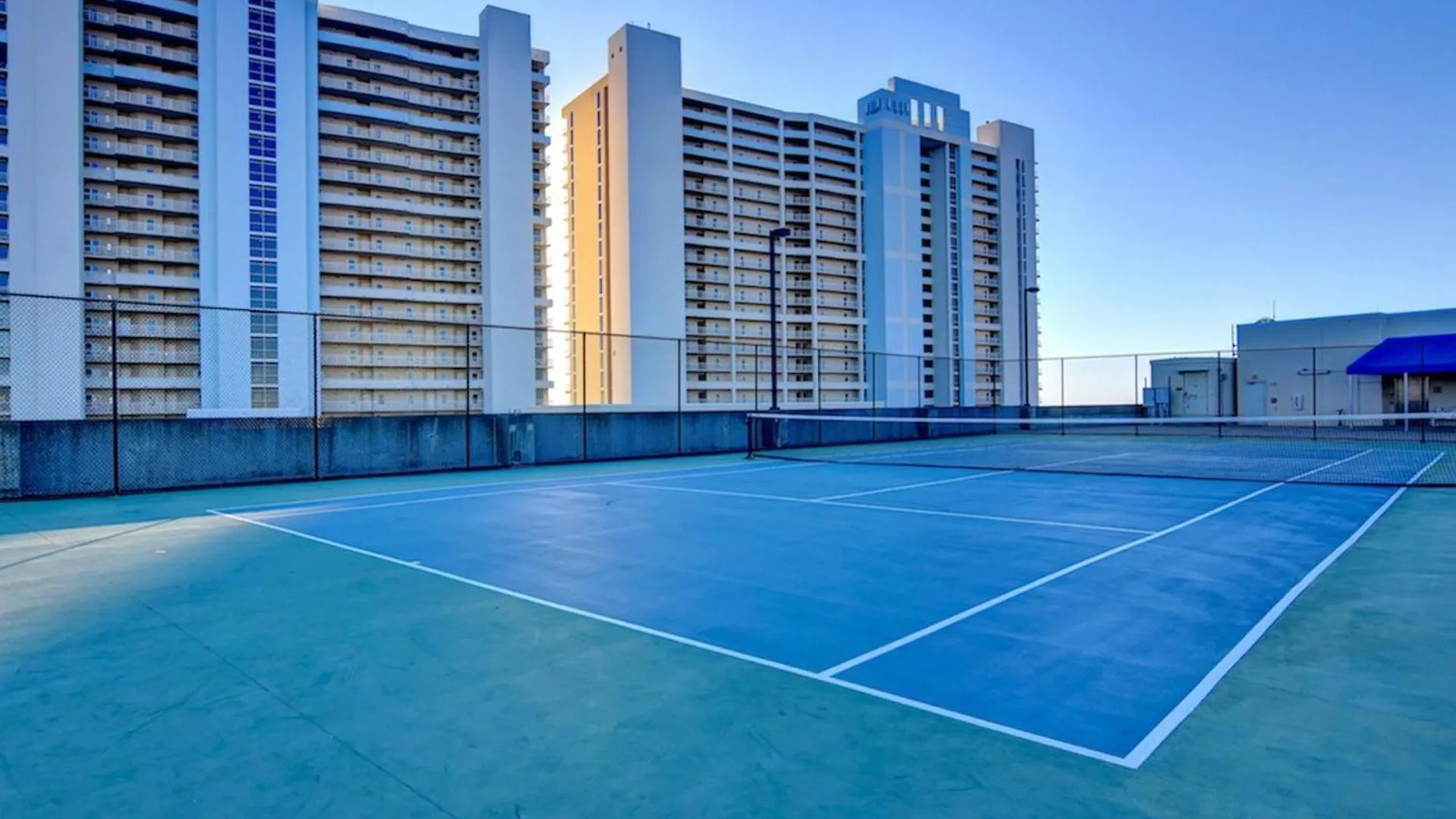 Majestic Beach Towers I 914 contacts